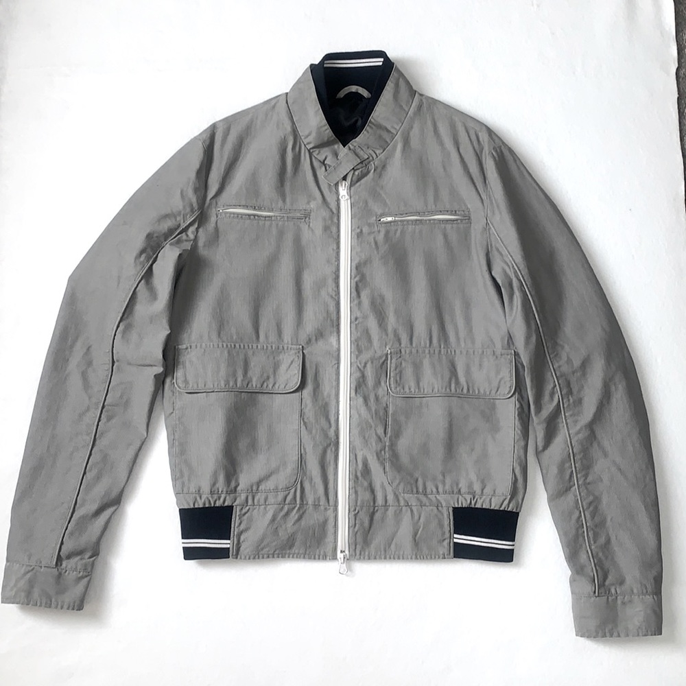 JEYCOLEMAN MEN’S JACKET. SIZE NOT AVAIL MEASUREMENTS INDICATE SIZE SMALL.